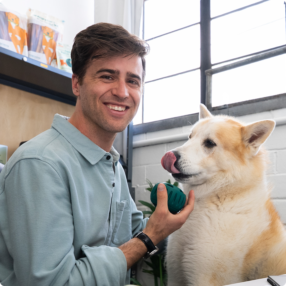 About Us - Learn About The Woof Mission