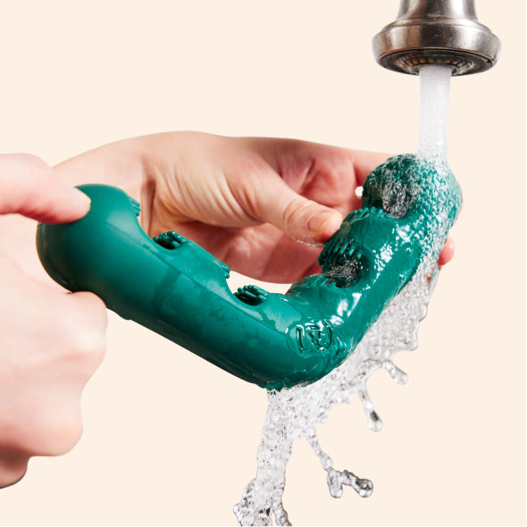 Removing the toy after use
